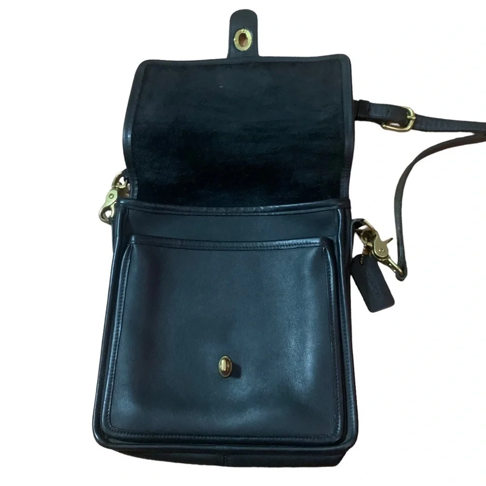 Vintage Coach Station Bag in Black Leather - Style No. 5130